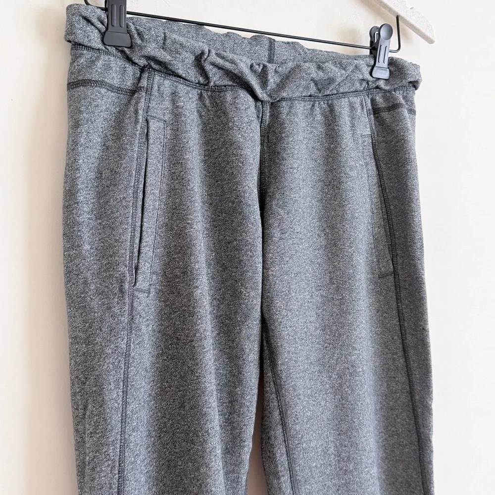 Lululemon Gray Joggers Women’s Size 4 Athletic Lounge Pants